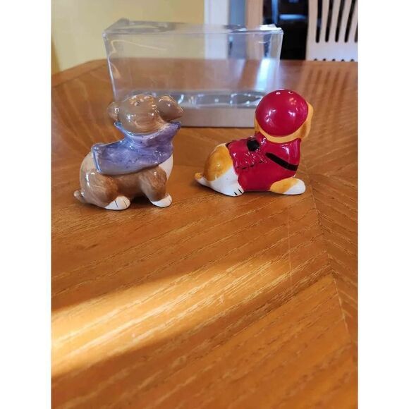 New Dogs salt and pepper ceramic shakers - Picture 3 of 3